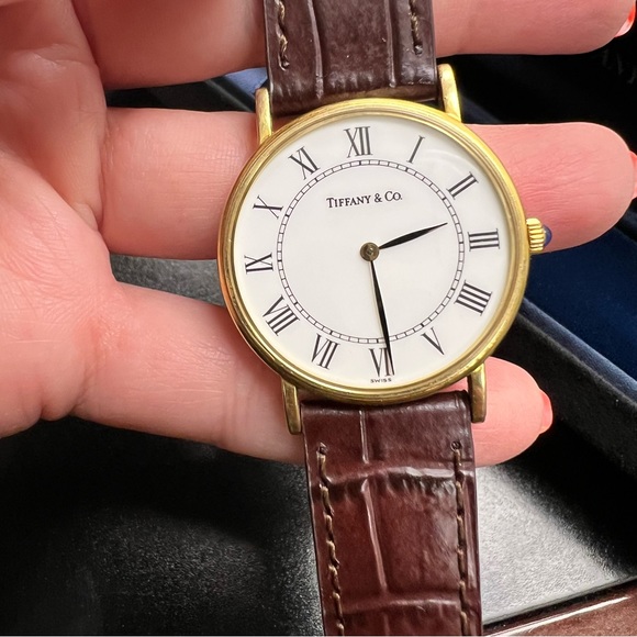 TIFFANY & CO 14K YELLOW GOLD CLASSIC ROUND WHITE DIAL QUARTZ WATCH - Picture 4 of 11